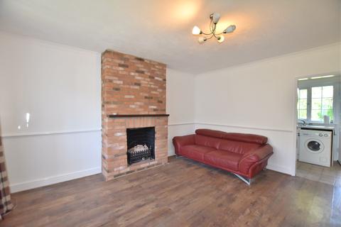 2 bedroom terraced house to rent, Ross Way, London, SE9