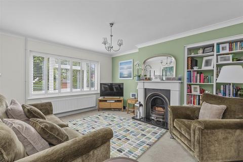 undefined, Cedar Avenue, Hazlemere HP15