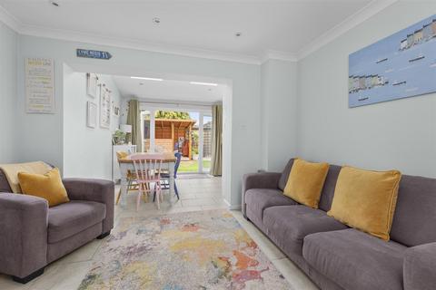 undefined, Cedar Avenue, Hazlemere HP15