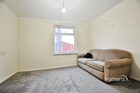 2 bedroom house to rent, Whitehall Road, Uxbridge, UB8