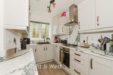 undefined, Maple Drive, Kirdford, West Sussex