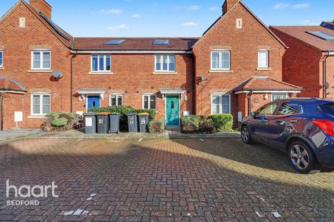 undefined, Sherwood Close, BEDFORD
