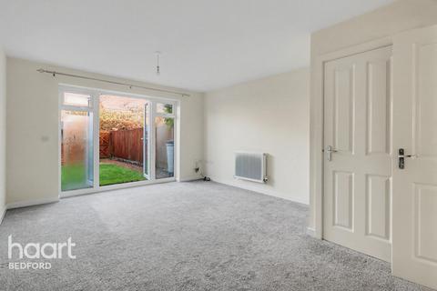 undefined, Sherwood Close, BEDFORD