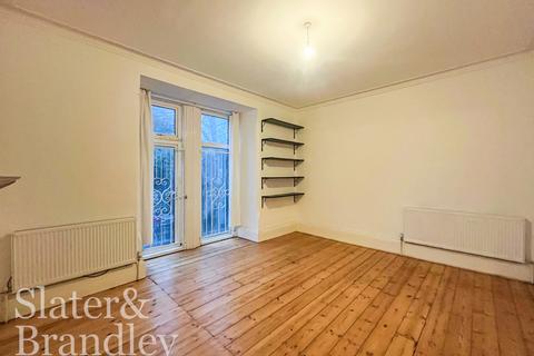 2 bedroom flat to rent, Villa Road, Nottingham, NG3