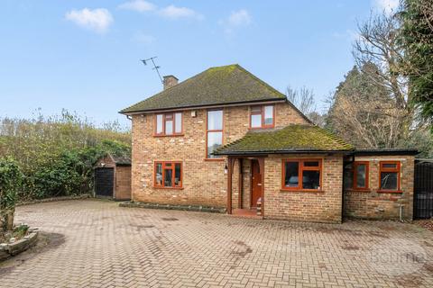 Church Road, Milford, Godalming, Surrey, GU8