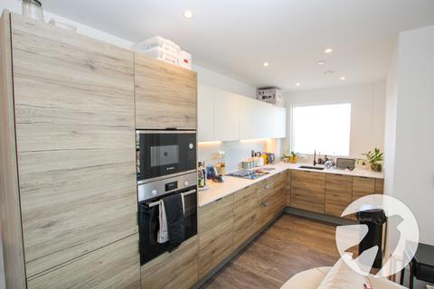 2 bedroom flat for sale, Grove Park Road, London, SE9