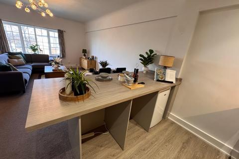 undefined, Millbrook Road East, Hampshire SO15