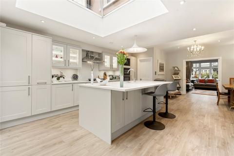 4 bedroom terraced house for sale, Tudor Gardens, London, SW13