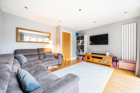 undefined, Straight Bit, Flackwell Heath, High Wycombe, Buckinghamshire, HP10