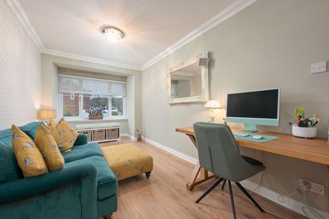 undefined, Fowler Crescent, Maddiston, FK2