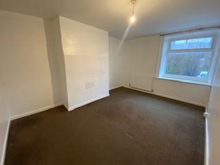 BEDROOM.jpg