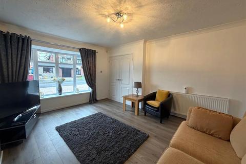 3 bedroom semi-detached house for sale, Stanley Close, Westhoughton, Bolton