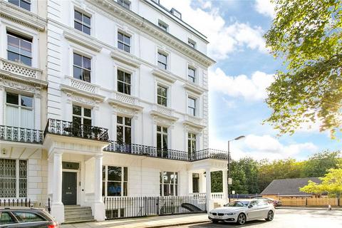 St Stephens Gardens, London W2
