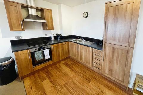 1 bedroom apartment for sale, Plover Road, Lindley, West Yorkshire HD3