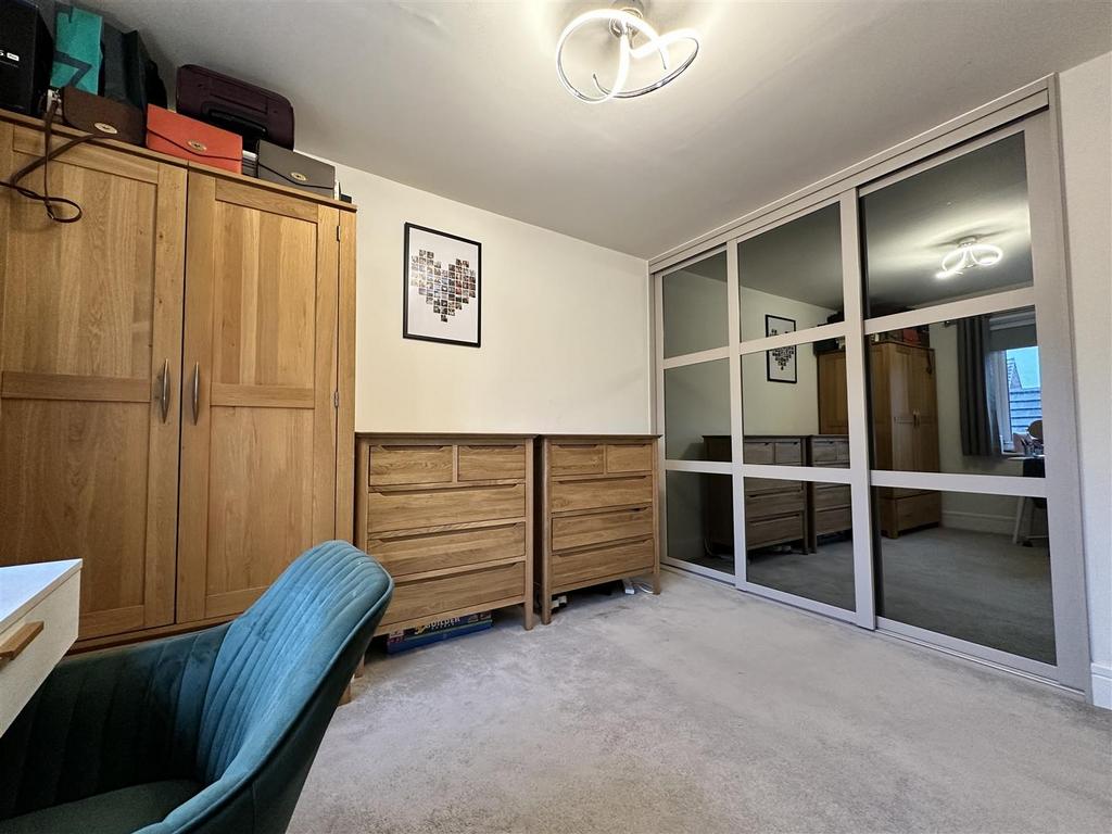 Bedroom One With Fitted Wardrobes 913