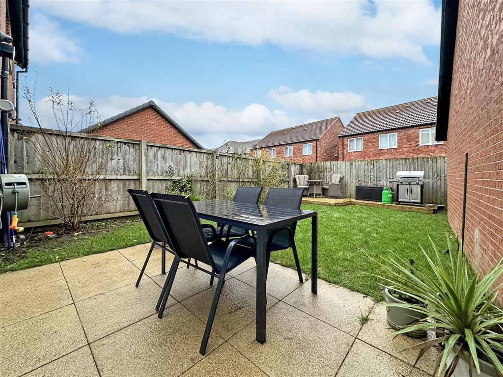 Rear Garden 033