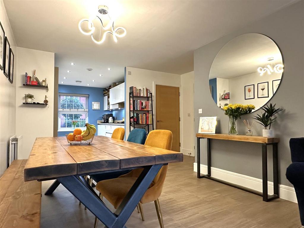 Dining Kitchen 006