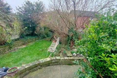 undefined, New Road, Wrexham LL11