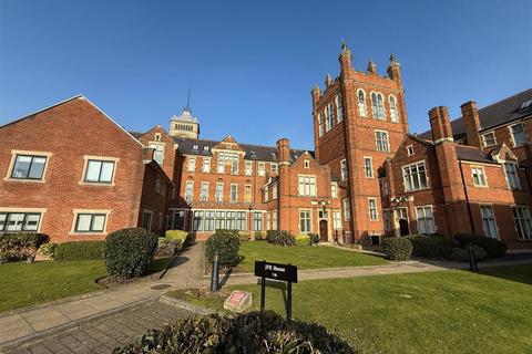 undefined, Royal Connaught Drive, Bushey