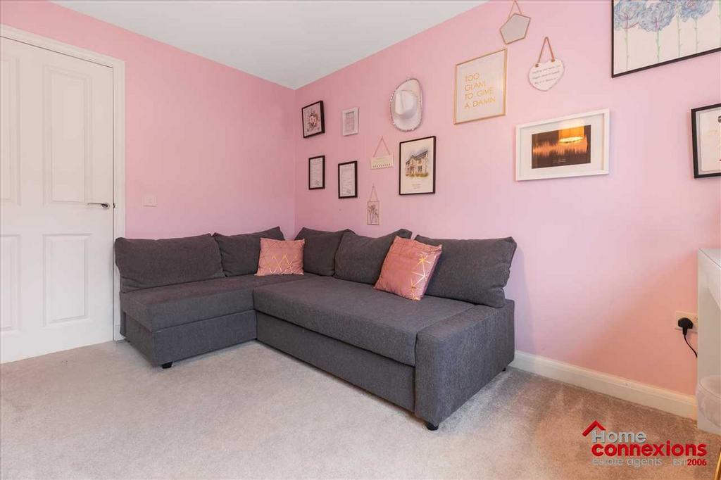 Bedroom Three (2)