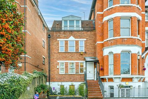 Upper Richmond Road, Putney, London, SW15