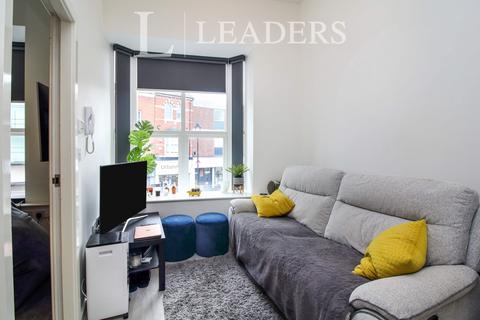 1 bedroom flat to rent, High Street, Bromsgrove, Worcestershire, B61