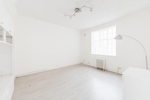 Studio to rent, Belsize Grove, London, NW3
