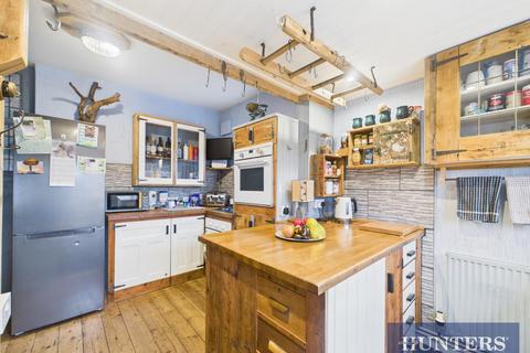 2 bedroom semi-detached bungalow for sale, Bempton Gardens, Bridlington