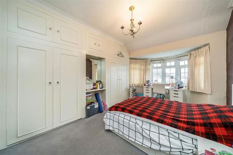 undefined, Strathaven Road, London SE12