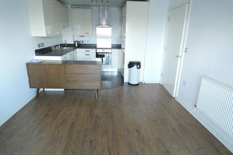 2 bedroom flat to rent, Cardigan Road, London E3