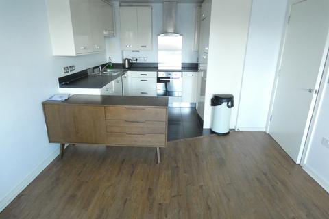 2 bedroom flat to rent, Cardigan Road, London E3