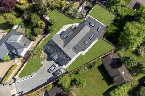 undefined, Lock Mead, Maidenhead, Berkshire, SL6