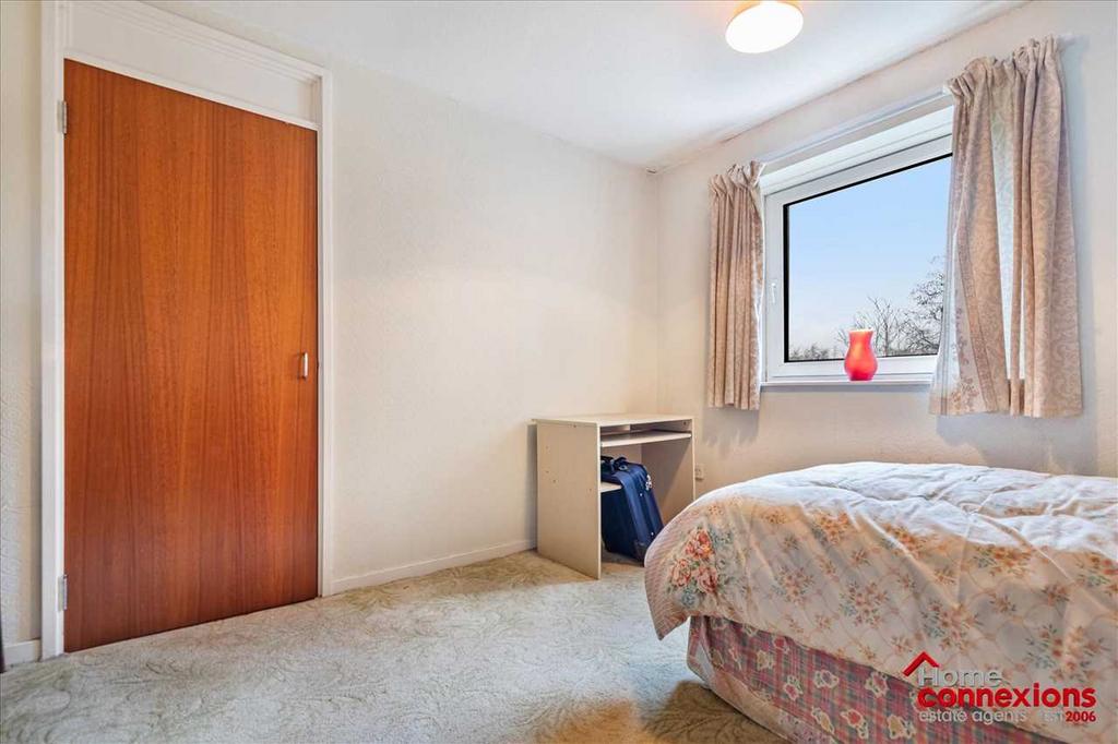 Bedroom Two (2)