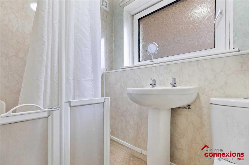 Shower Room (1)