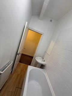 undefined, St Helena, DENHOLME BD13