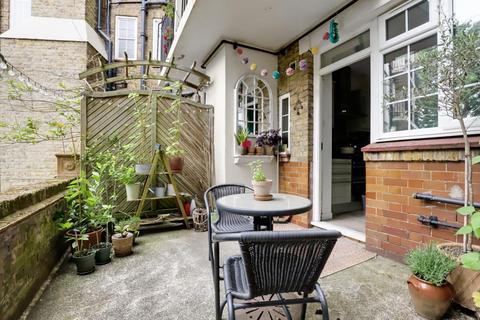 2 bedroom flat for sale, Crystal Palace Park Road, Sydenham, London