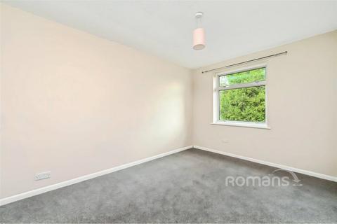 undefined, Park Road, Farnborough, Hampshire, GU14