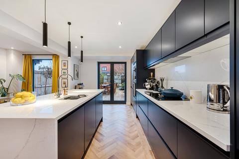 undefined, Derwent Avenue, Chorlton, Manchester, M21