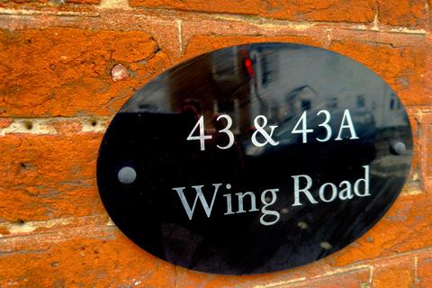 2 bedroom apartment for sale, Wing Road, Leighton Buzzard LU7