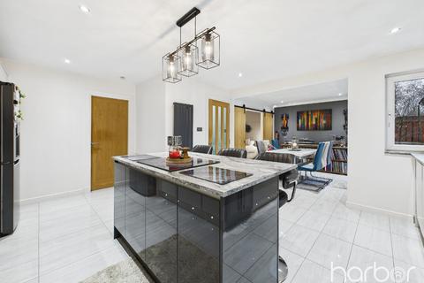 5 bedroom detached house for sale, Whiteford Road, Stepps, Glasgow, North Lanarkshire, G33 6GA