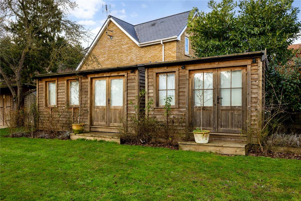 Garden Cabins
