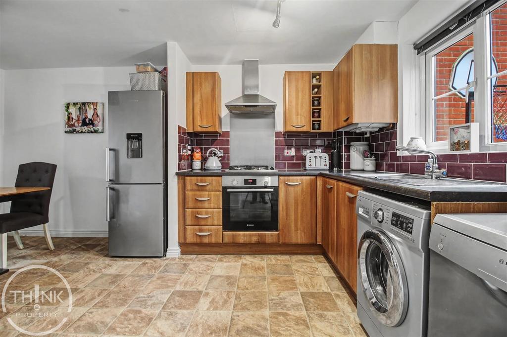 Kitchen/Dining Room