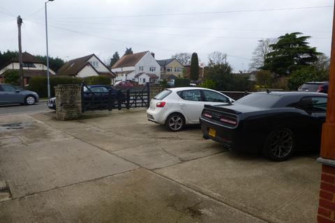 undefined, Crockhamwell Road, Woodley, Reading