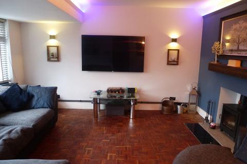 undefined, Crockhamwell Road, Woodley, Reading