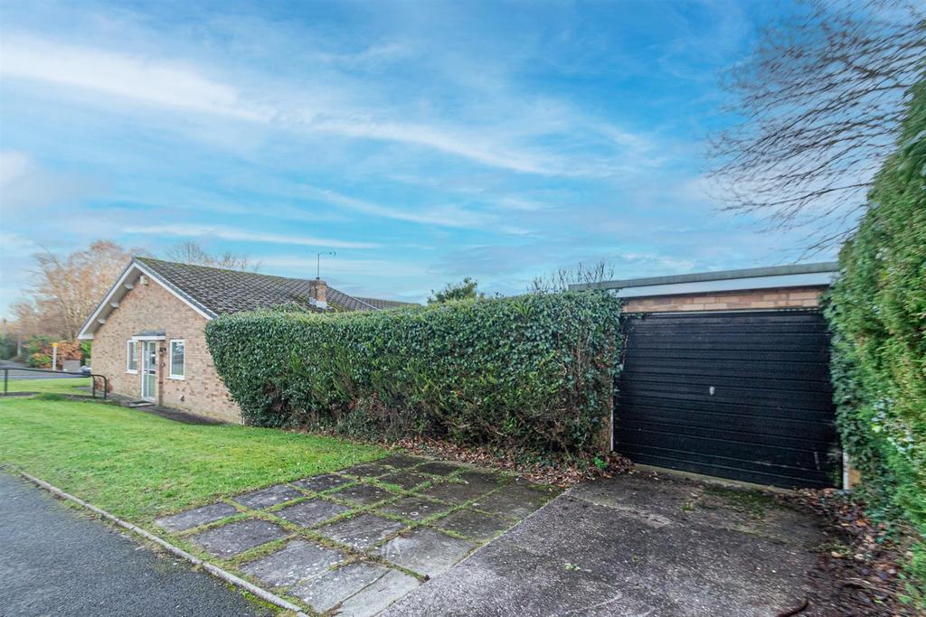 Garage &amp; Off Road Parking