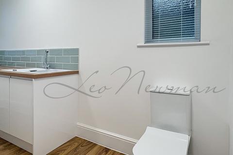 undefined, Gisburn Road, London, N8