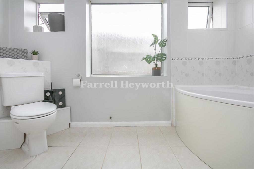 Bathroom view 3