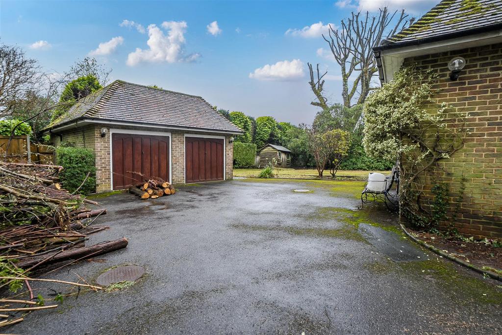 Double Garage