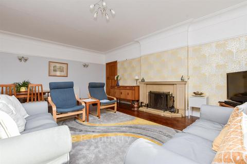 6 bedroom detached house for sale, Kingsgate Avenue, Broadstairs, Kent