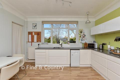 undefined, Kingsgate Avenue, Broadstairs, Kent